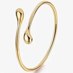 NEW?18K Gold Plated Minimalist Gold Cuff Bracelet